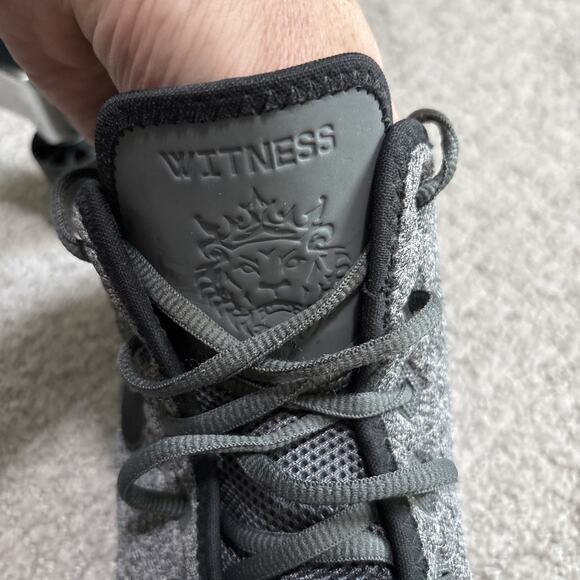 Nike Air LeBron Men’s Witness 3 Dark Grey Basketball Shoes Size 11 main image 4